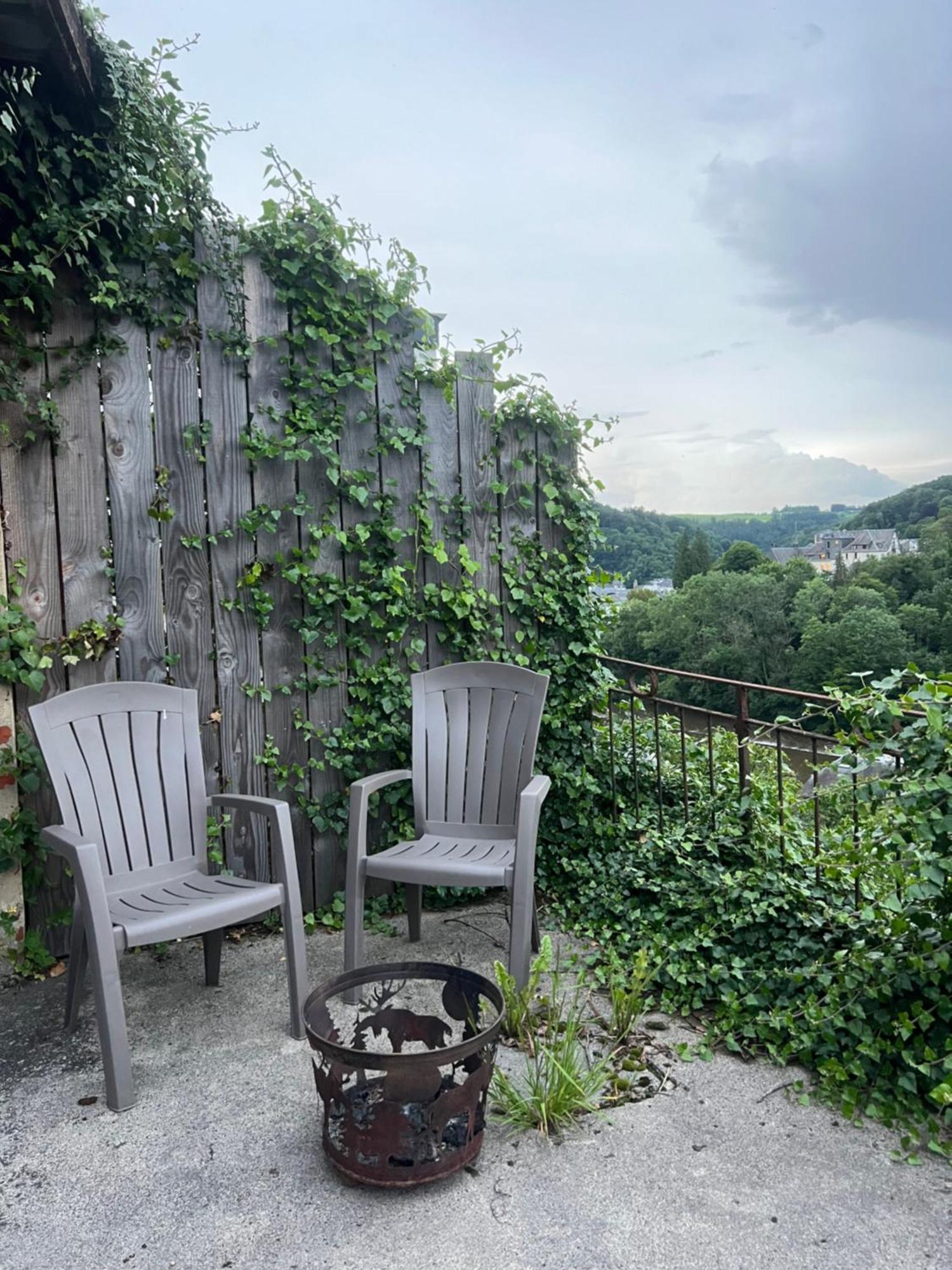 Bulle Time Flies - Logement Insolite Hotel Bouillon Buitenkant foto