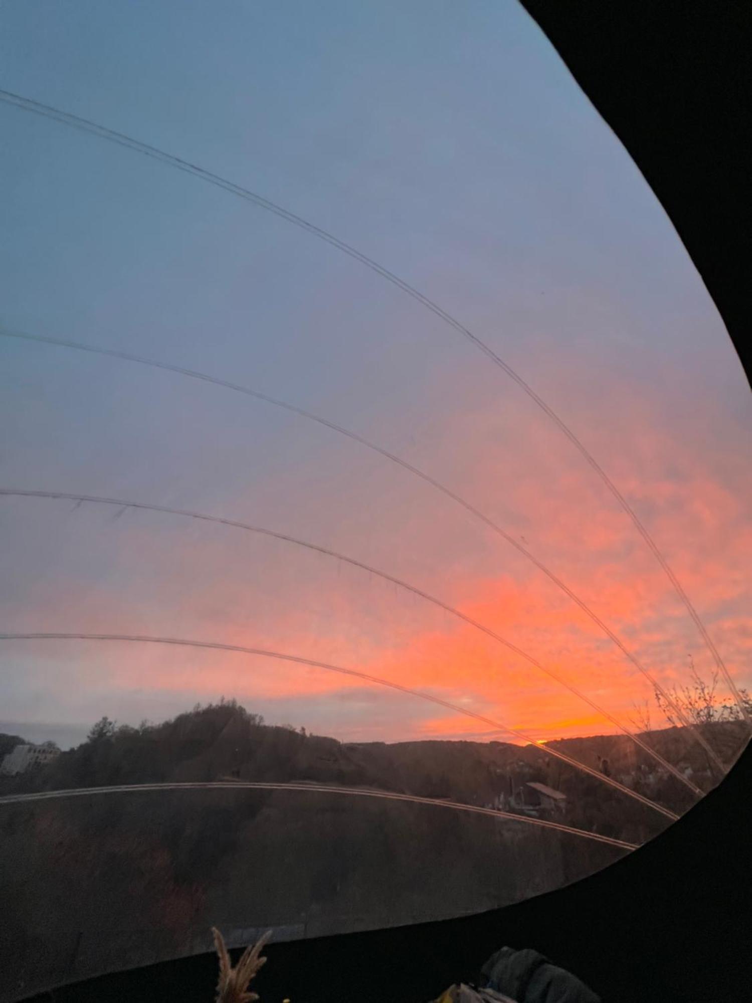 Bulle Time Flies - Logement Insolite Hotel Bouillon Buitenkant foto